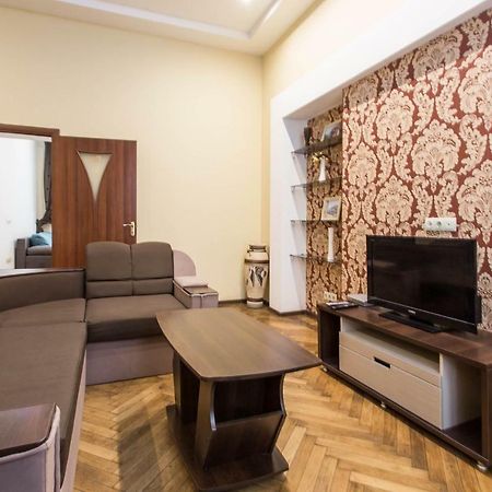 Odessa 3Bedroom Deribas Apartment Luaran gambar