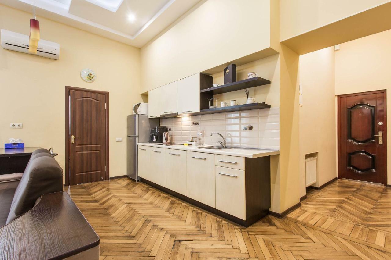 Odessa 3Bedroom Deribas Apartment Luaran gambar