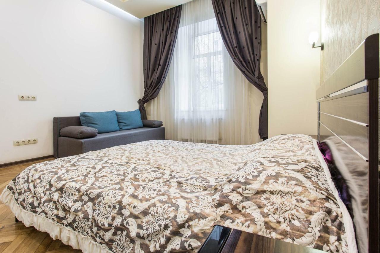 Odessa 3Bedroom Deribas Apartment Luaran gambar